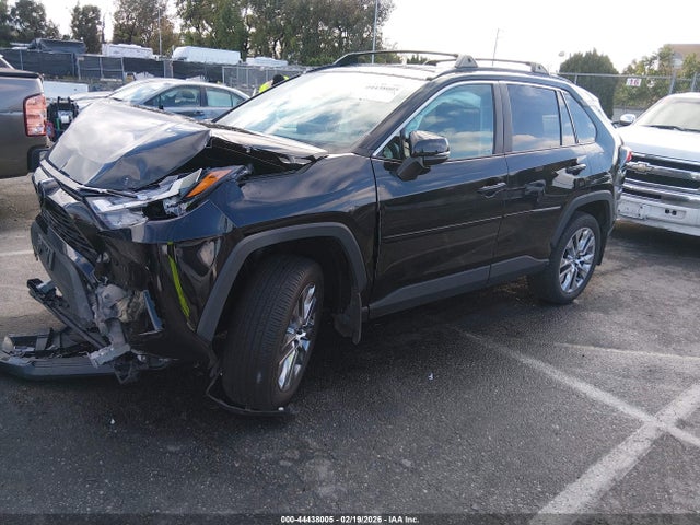 2T3A1RFV5NC273092 Toyota Rav4 Xle Premium