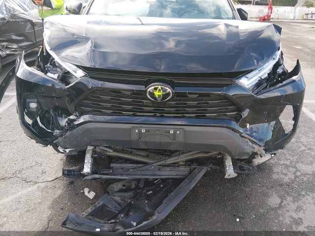 2T3A1RFV5NC273092 Toyota Rav4 Xle Premium