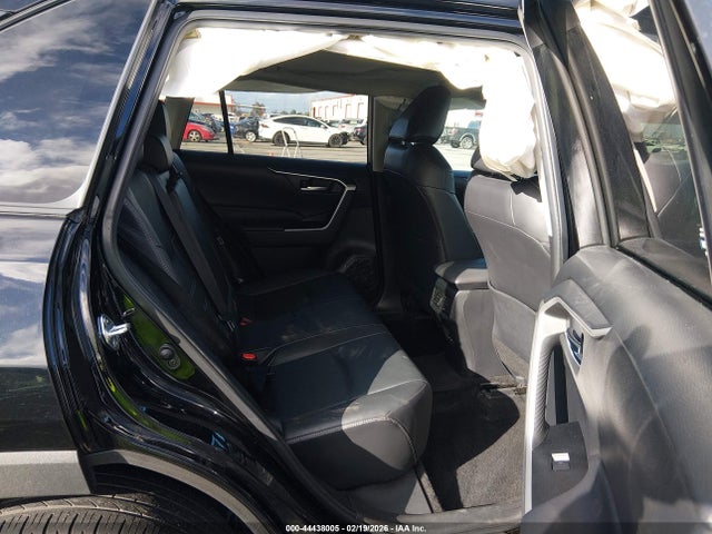 2T3A1RFV5NC273092 Toyota Rav4 Xle Premium