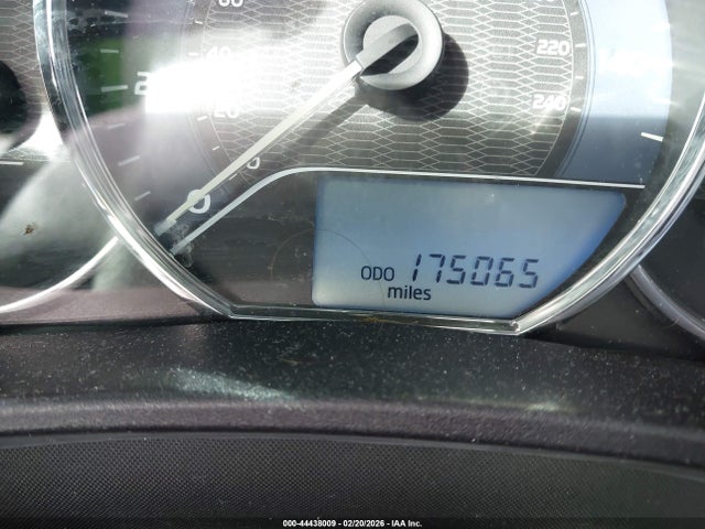 Toyota COROLLA LE 2016 5YFBURHE9GP542523 Image 16