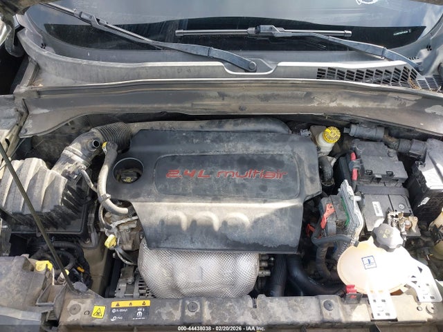 ZACCJABT9GPC56360 Jeep Renegade Latitude
