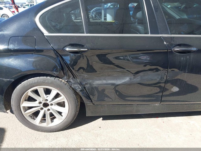 BMW 528I 2015 WBA5A5C57FD514904 Image 6