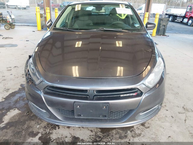 1C3CDFBB7GD717585 Dodge DART SXT