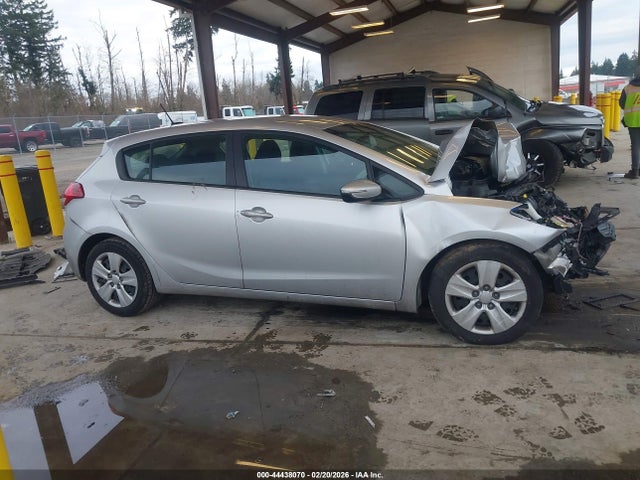 KIA FORTE LX 2016 KNAFK5A82G5617819 Image 14