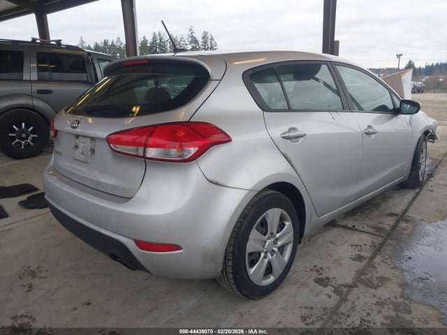 KIA FORTE LX 2016 KNAFK5A82G5617819 Image 4