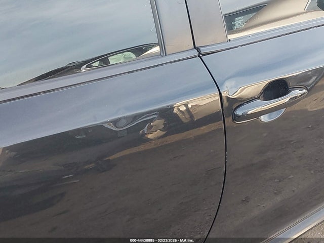 5YFEPRAE6LP104048 Toyota COROLLA LE