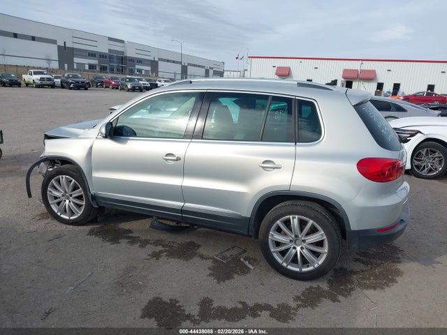 Aukcja sprzedaży 2012 Volkswagen Tiguan Se, vin: WVGAV7AX3CW527098, numer aukcji: 44438088