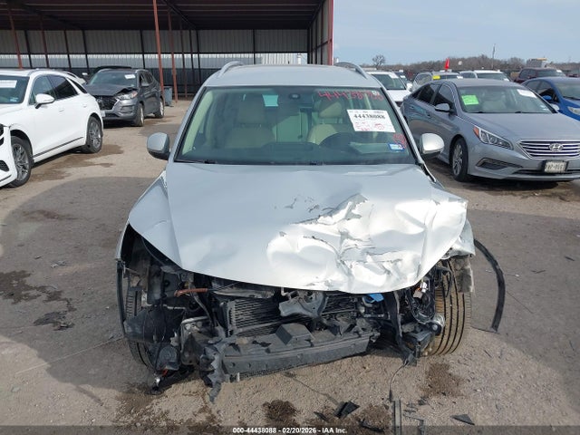 2012 VOLKSWAGEN TIGUAN WVGAV7AX3CW527098 Photo 5