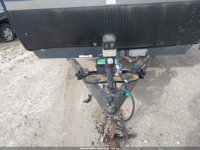 4YDT29020KS371922 Keystone Other