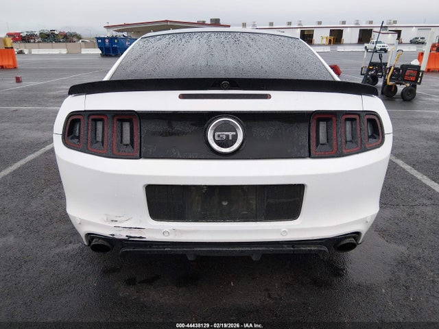 1ZVBP8CF5E5316049 Ford Mustang Gt Premium