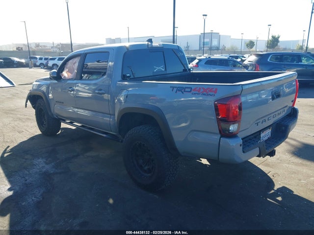 3TMCZ5AN7KM200786 Toyota Tacoma Trd Off Road