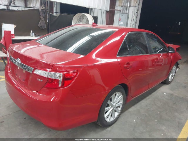 2013 Toyota Camry Xle V6 მანქანა იყიდება აუქციონზე, vin: 4T1BK1FK4DU528734, აუქციონის ნომერი: 44438144