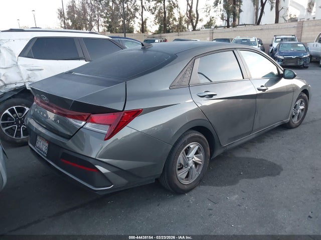 KMHLL4DGXSU913522 Hyundai ELANTRA SE