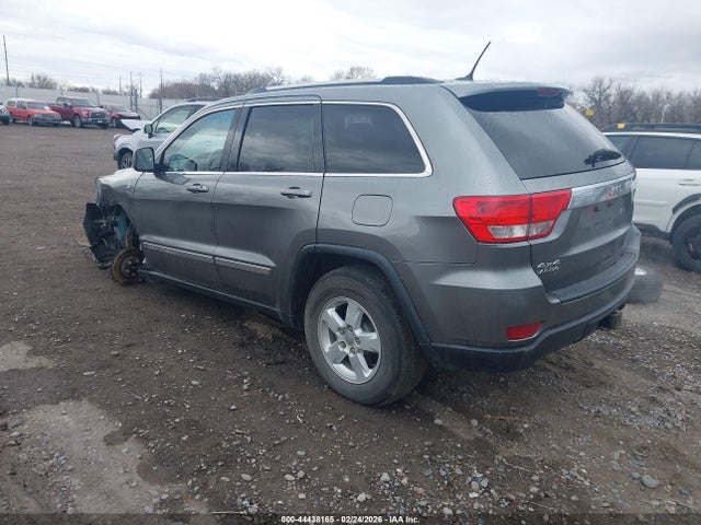 2013 JEEP GRAND CHEROKEE 1C4RJFAG9DC553298 Photo 2