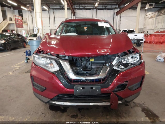 5N1AT2MV1JC701686 Nissan ROGUE SV