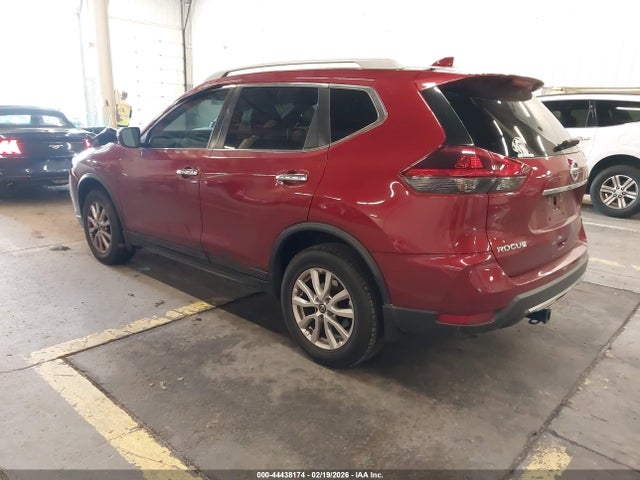 5N1AT2MV1JC701686 Nissan ROGUE SV