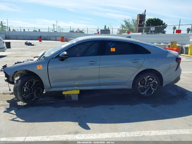 KNAG64J7XS5327881 KIA K5 Gt-line