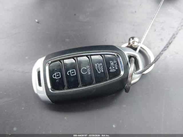 KMHLN4AJ7PU080876 Hyundai Elantra Hybrid Limited