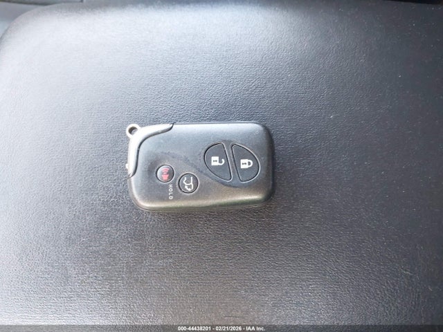 44438201 :رقم المزاد ، 2T2ZK1BA1DC112746 vin ، 2013 Lexus Rx 350 مزاد بيع