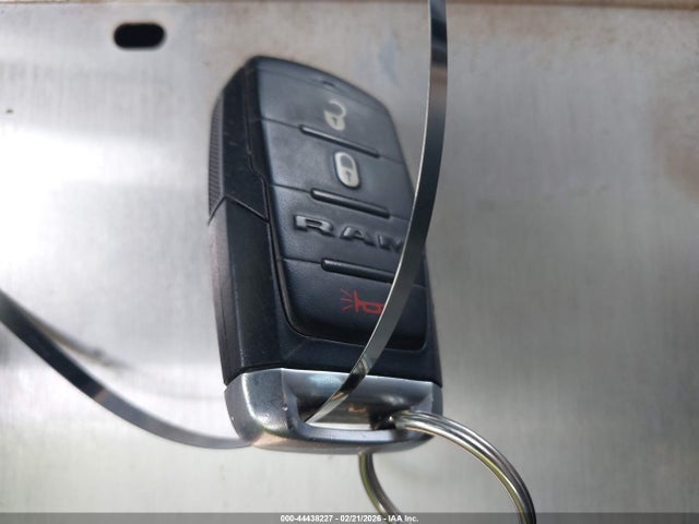 44438227 :رقم المزاد ، 1C6RRECT4KN526838 vin ، 2019 Ram 1500 Tradesman  4x2 6'4 Box مزاد بيع