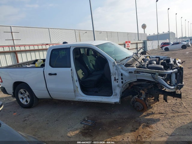 44438227 :رقم المزاد ، 1C6RRECT4KN526838 vin ، 2019 Ram 1500 Tradesman  4x2 6'4 Box مزاد بيع