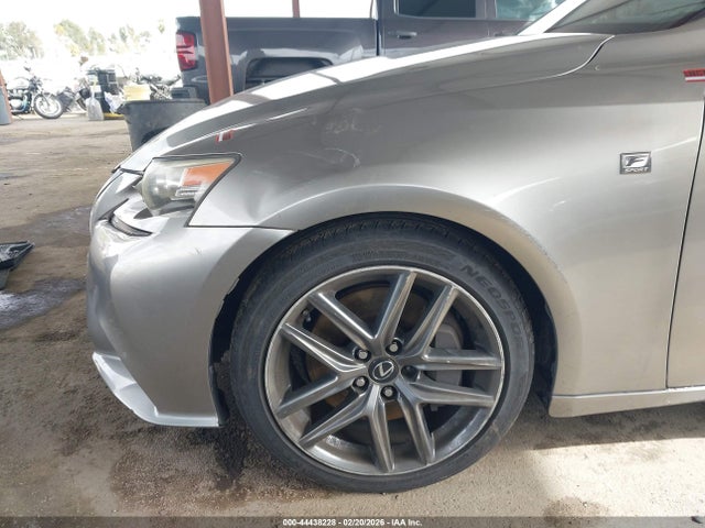 JTHBA1D20G5017996 Lexus IS 200T