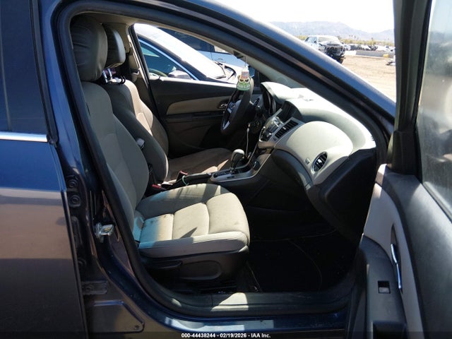 1G1PC5SB7E7358270 Chevrolet Cruze 1lt Auto