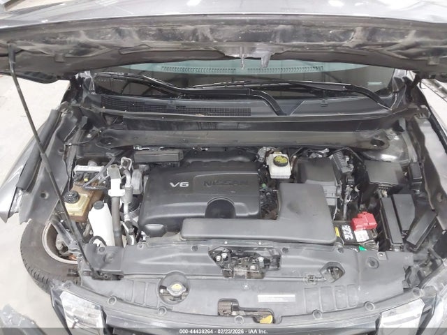 5N1DR2MM5HC673873 Nissan Pathfinder Sl