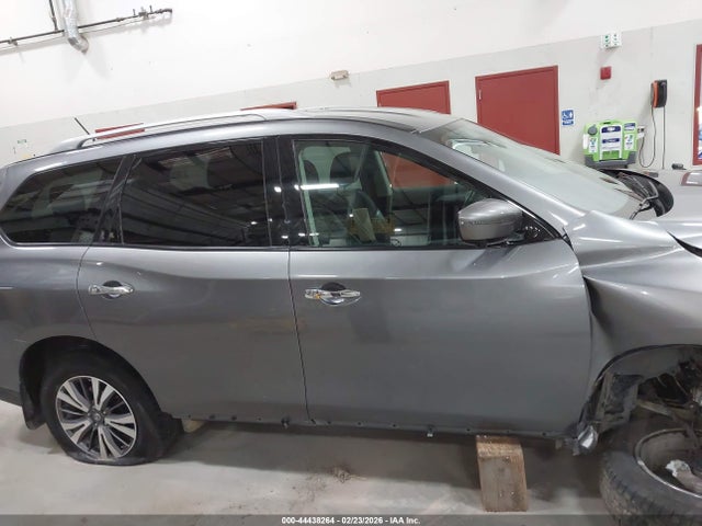5N1DR2MM5HC673873 Nissan Pathfinder Sl