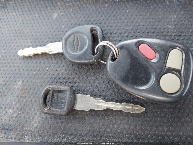 2002 Chevrolet Silverado 2500hd Ls მანქანა იყიდება აუქციონზე, vin: 1GCHK23132F230855, აუქციონის ნომერი: 44438269