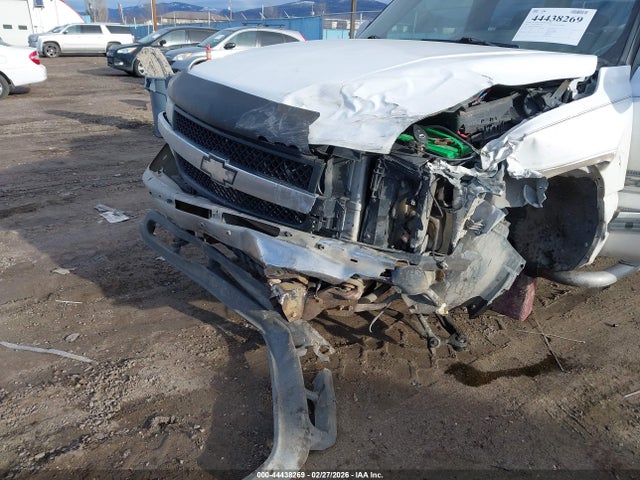 2002 Chevrolet Silverado 2500hd Ls მანქანა იყიდება აუქციონზე, vin: 1GCHK23132F230855, აუქციონის ნომერი: 44438269