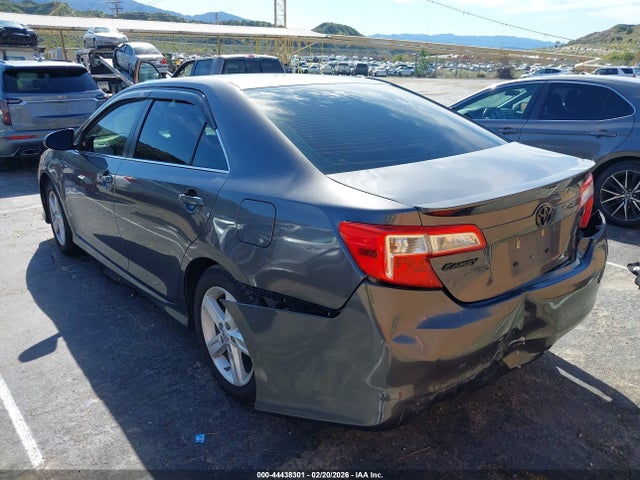 4T1BF1FKXEU856617 Toyota CAMRY SE