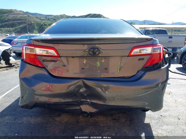 4T1BF1FKXEU856617 Toyota CAMRY SE