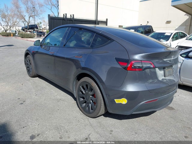 2021 TESLA MODEL Y 5YJYGDEE0MF258326 Photo 2