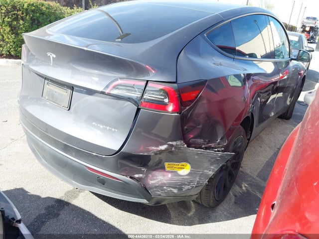 2021 TESLA MODEL Y 5YJYGDEE0MF258326 Photo 5