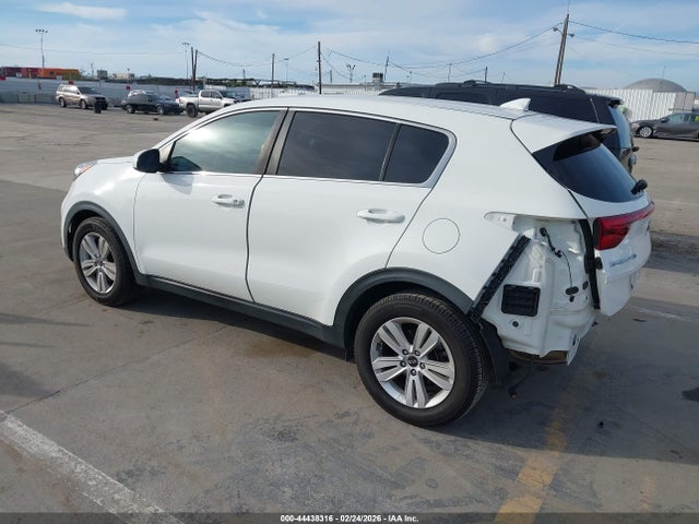 KIA Sportage Lx 2018 KNDPM3AC2J7387270 Image 3