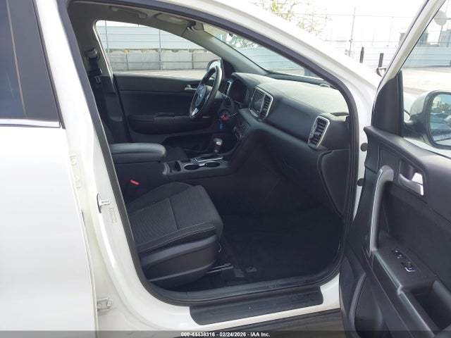 KIA Sportage Lx 2018 KNDPM3AC2J7387270 Image 5
