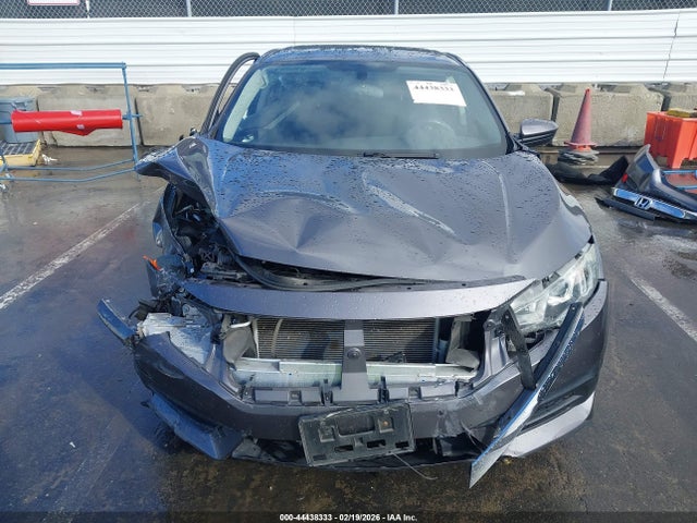 Honda CIVIC EX 2018 2HGFC2F76JH577146 Image 13
