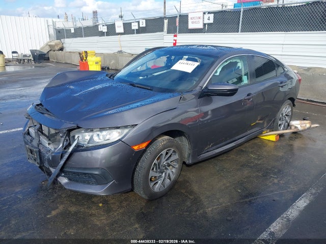 Honda CIVIC EX 2018 2HGFC2F76JH577146 Image 2