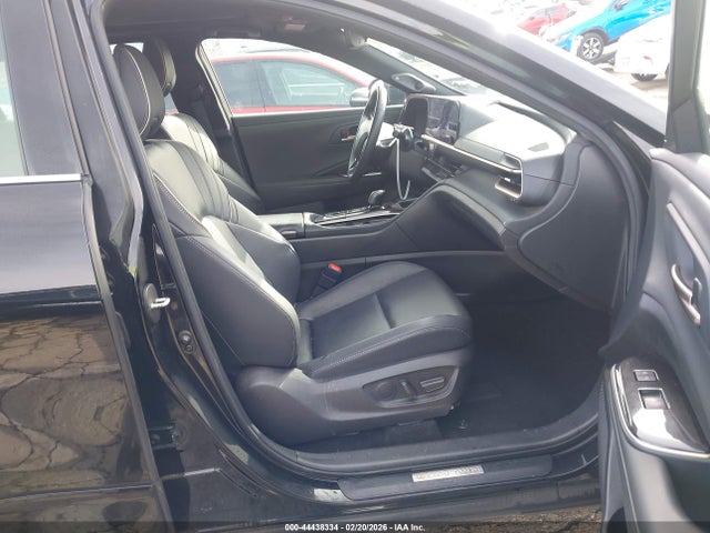 JTDAAAAFXR3026983 Toyota Crown Limited