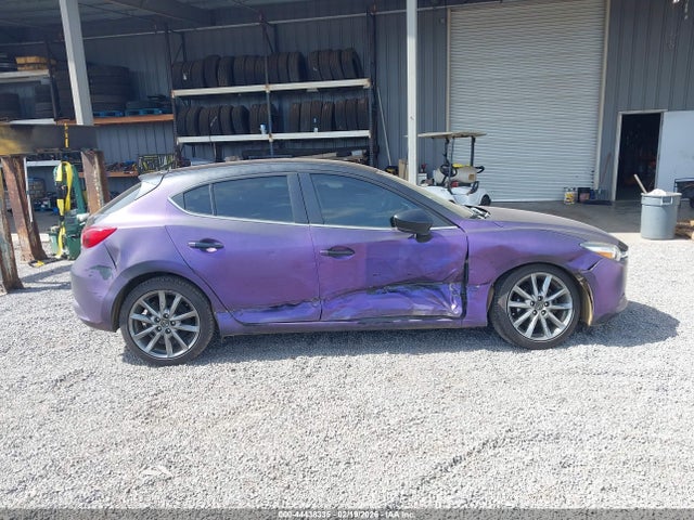 3MZBN1L32JM159202 Mazda Mazda3 Touring