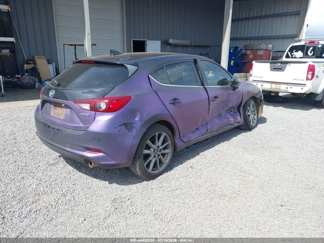 2018 MAZDA MAZDA3 3MZBN1L32JM159202 Photo 3