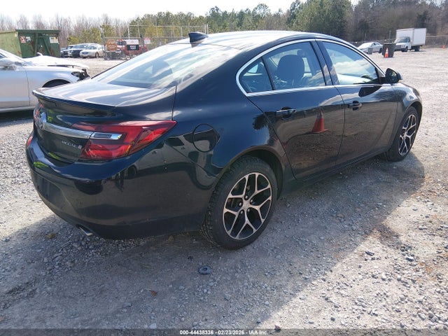 2G4GL5EX3H9120879 Buick Regal Turbo Sport Touring