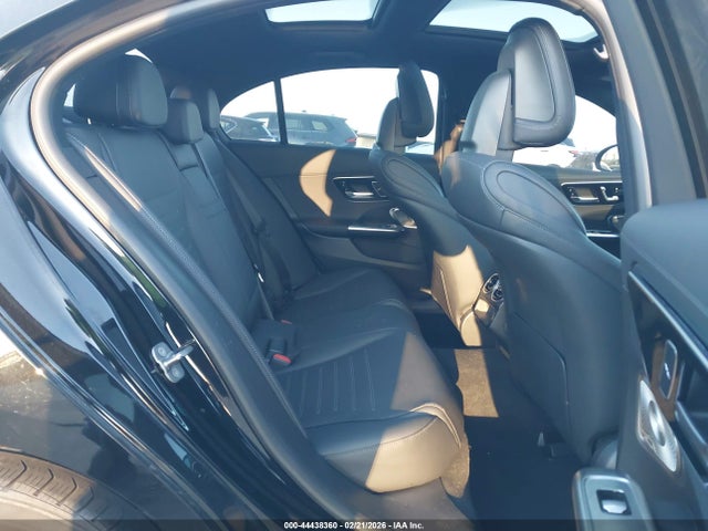W1KAF4GB9RR229387 Mercedes-Benz C 300