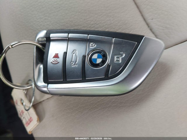 2017 BMW X5 EDRIVE 5UXKT0C35H0V96206 Photo 10