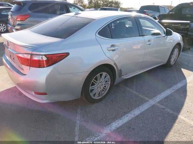 44438378 :رقم المزاد ، JTHBW1GGXD2009457 vin ، 2013 Lexus Es 300h مزاد بيع