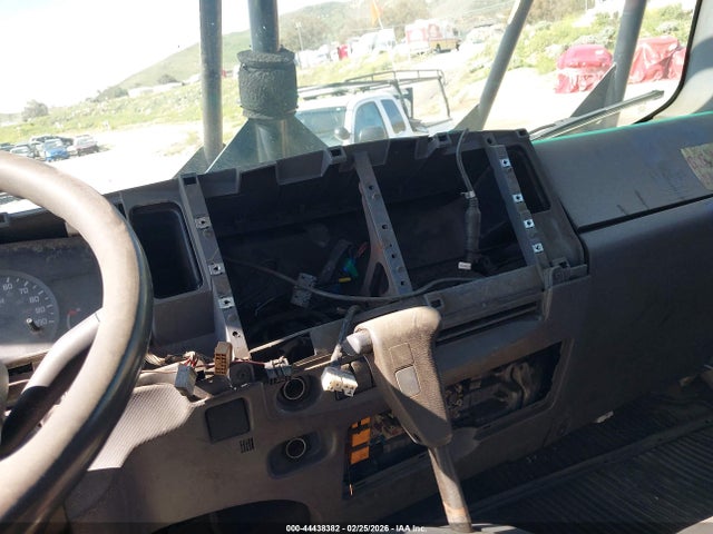 Isuzu Npr Gas Reg 2014 54DB4W1B8ES802738 Image 14