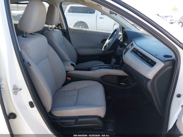 3CZRU5H3XHM713417 Honda HR-V LX