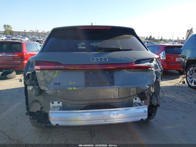 Продажа на аукционе авто 2024 Audi Q8 E-tron Premium Quattro, vin: WA14AAGE0RB015891, номер лота: 44438425