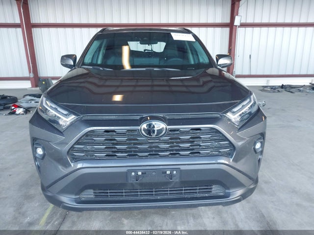 2T3A1RFV4SW548140 Toyota Rav4 Xle Premium